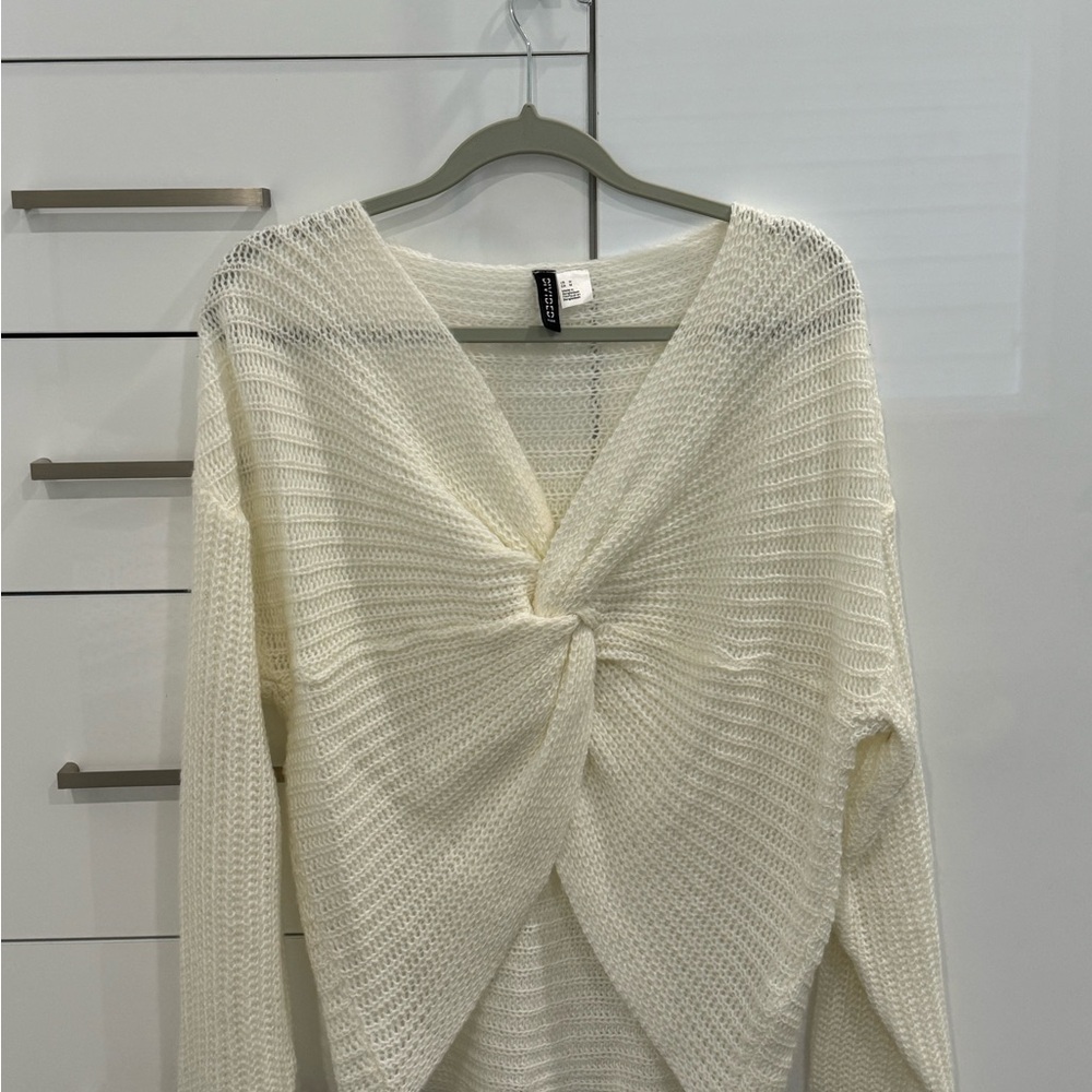 H&M Cream V-Neck Sweater with Twisted Front Detail